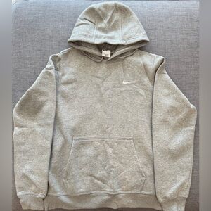 Nike Men’s Sportswear Club Fleece Hoodie